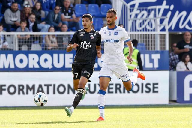 组图：葡萄牙队备战训练 状态拉满